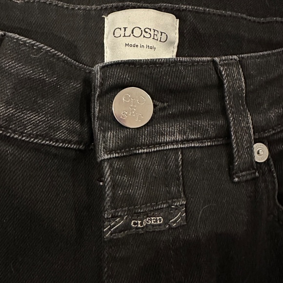 Closed Slim Jeans - Style Name Milo Size 26 - Picture 5 of 6